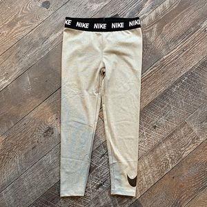 New with tags Nike dri-fit dark grey leggings